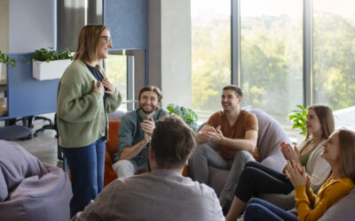 Améliorez votre anglais avec les Conversation Groups de PHILEAS World Annecy